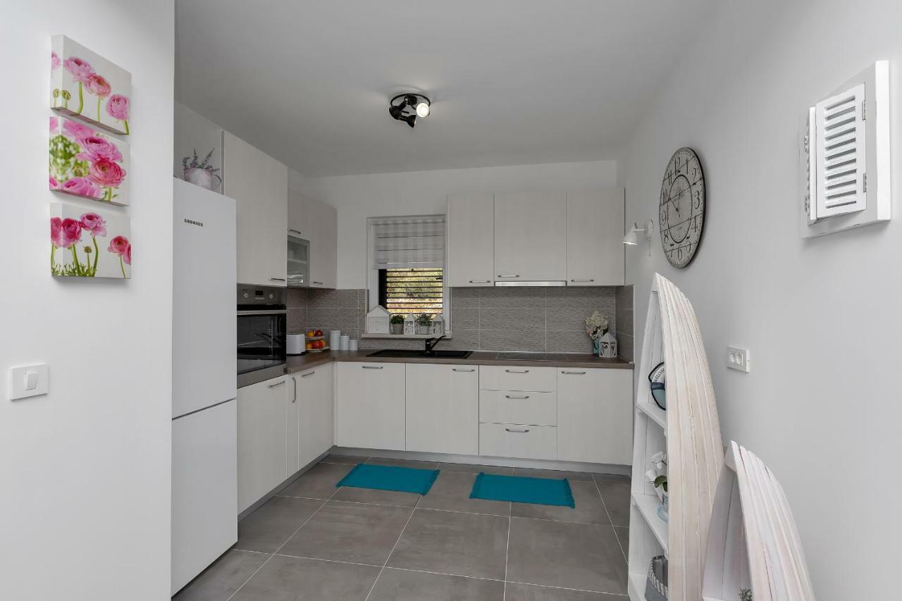 מאקרסקה Apartment Amari Seaview מראה חיצוני תמונה